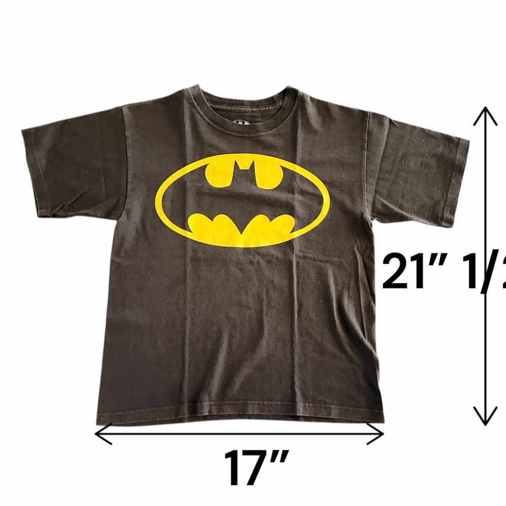 Batman Dark Gray and Yellow Short Sleeve Tee